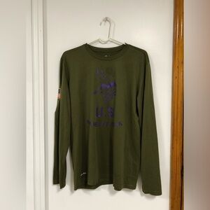 Nike Olive Green Athletic Tee Size M